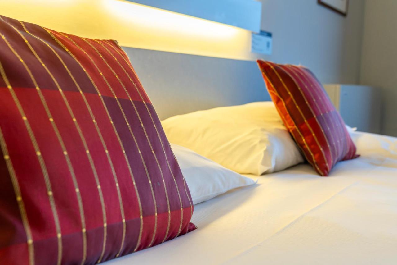Hotel Ambiotel トンヘレン エクステリア 写真